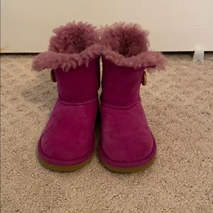 Girls Uggs - pink